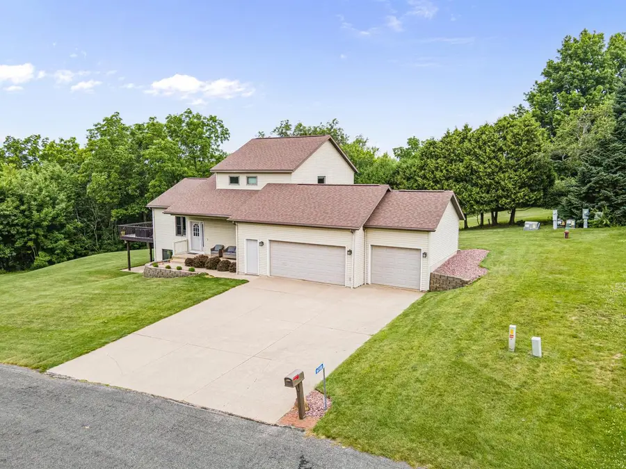 W4988 Mclaren ROAD, La Crosse, WI 54601 - #2