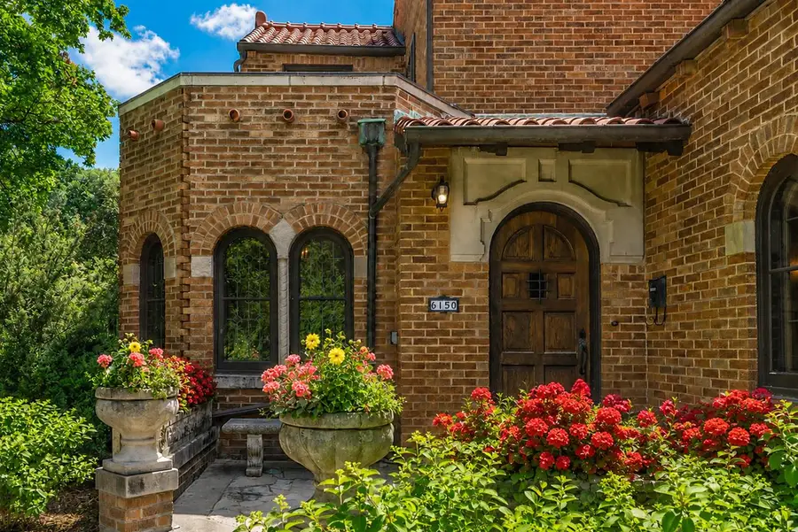 6150 Washington CIRCLE, Wauwatosa, WI 53213 - #3