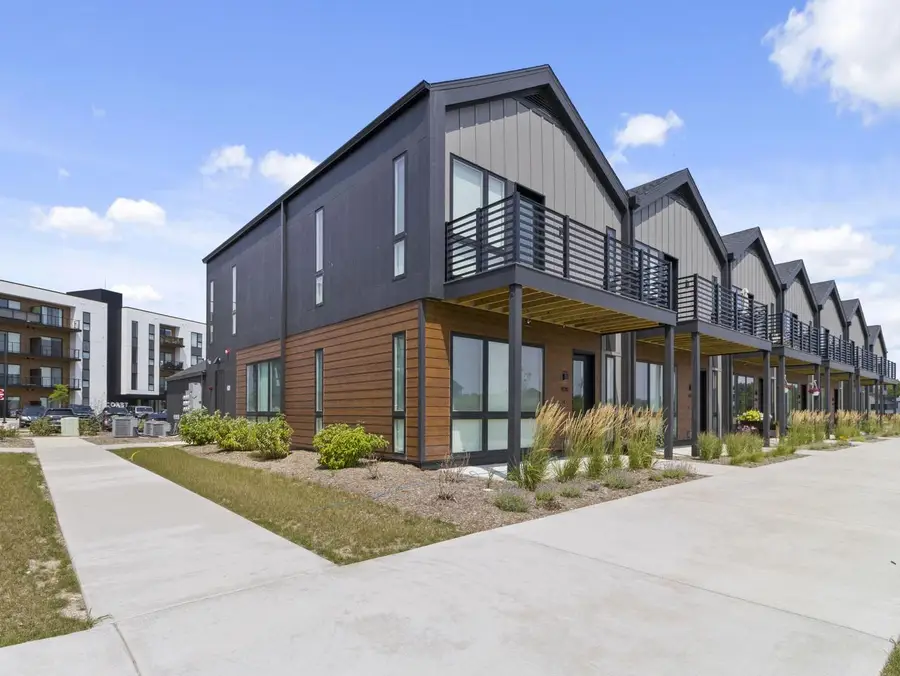 4199 E Hemlock DRIVE #108, Oak Creek, WI 53154 - #2
