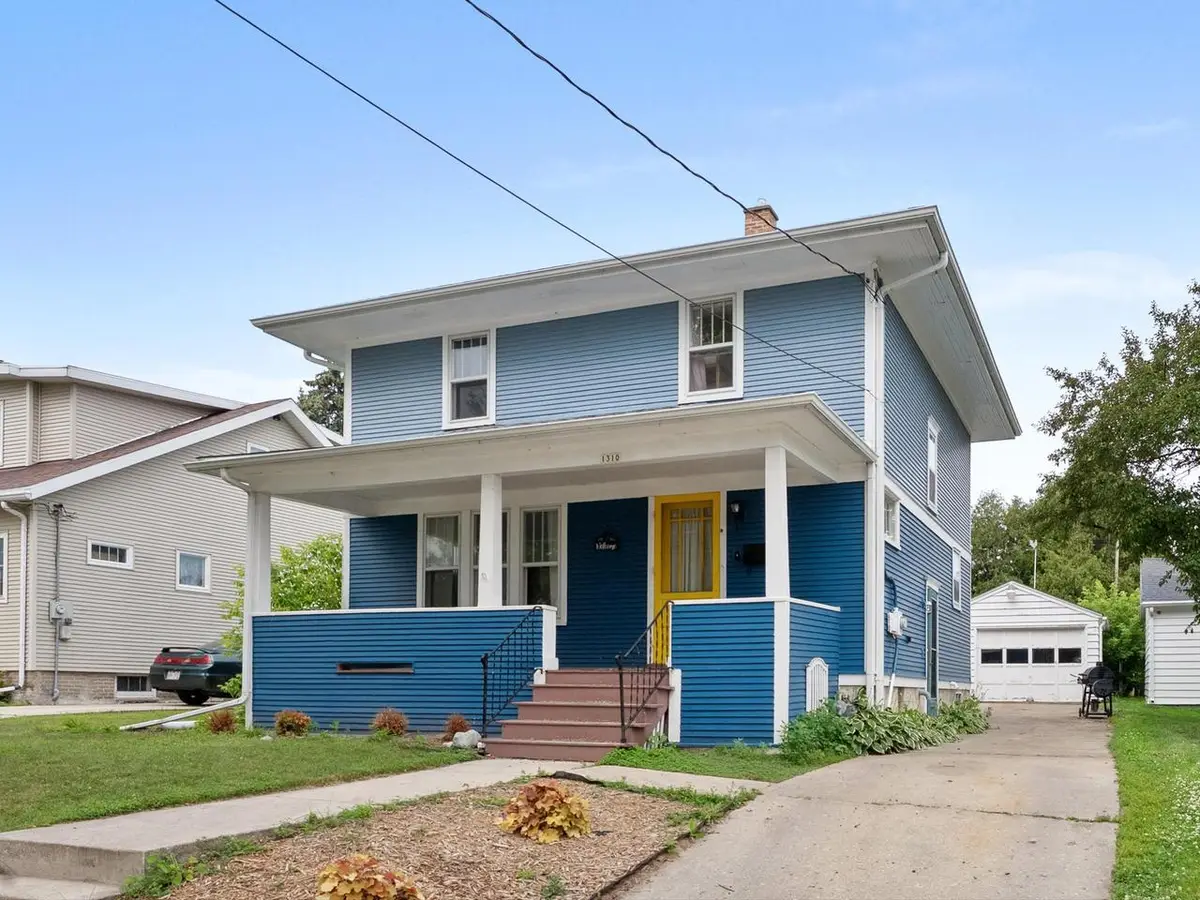1310 S 14th STREET, Manitowoc, WI 54220 - #1