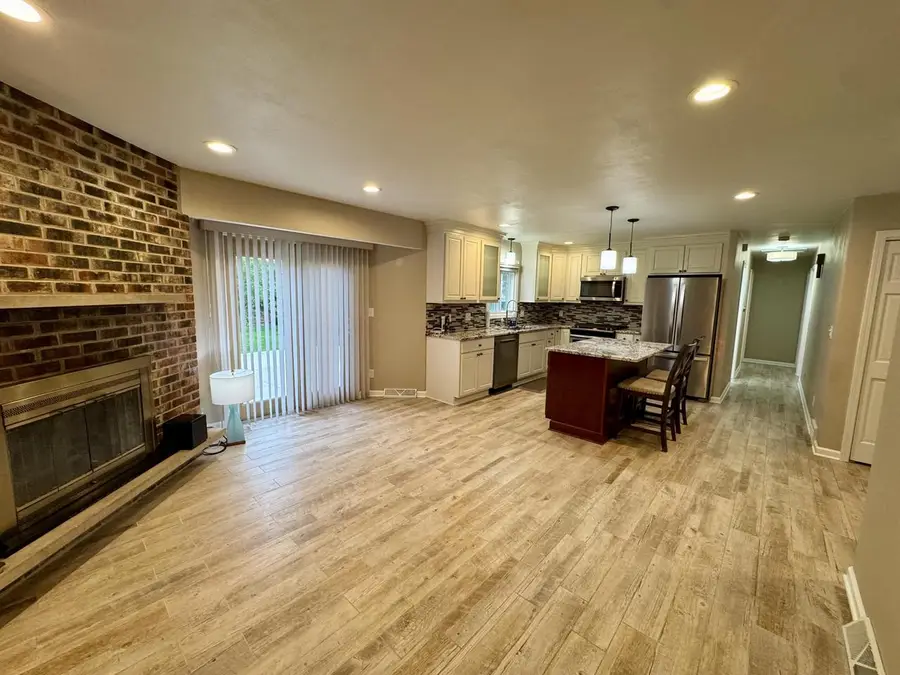1473 32nd AVENUE, Kenosha, WI 53144 - #2