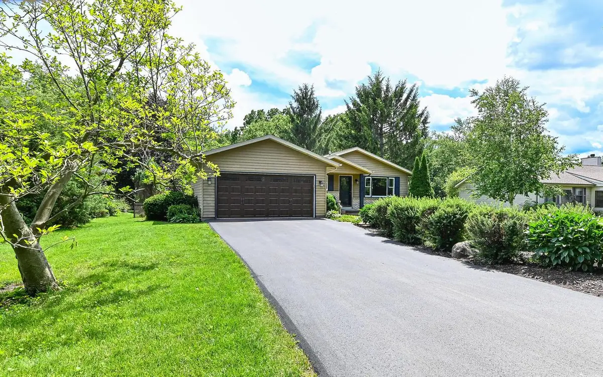 31331 Lake STREET, Burlington, WI 53105 - #1