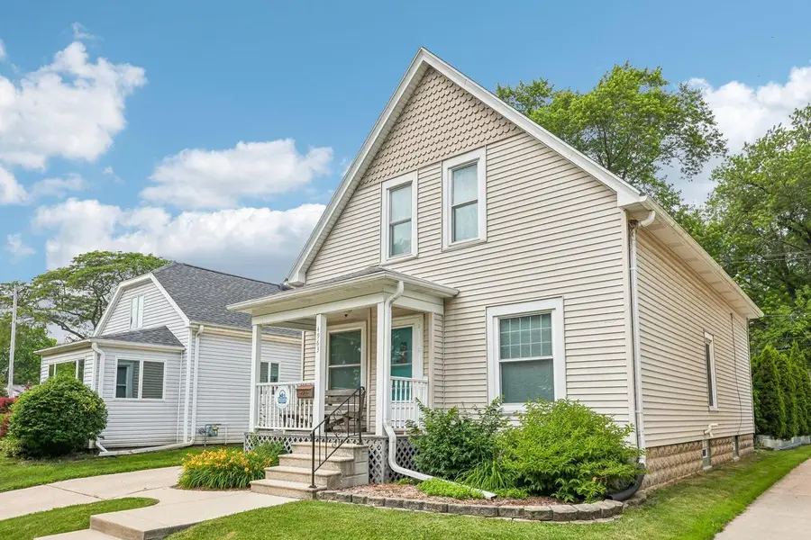 4963 N 127th STREET, Butler, WI 53007 - #3