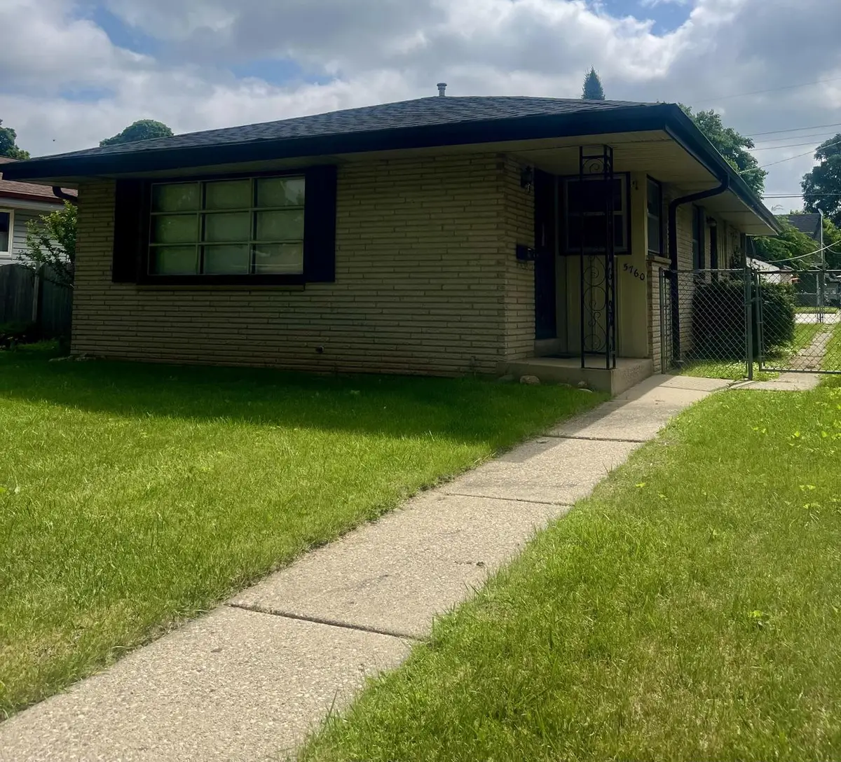 5760 N 93rd STREET, Milwaukee, WI 53225 - #1