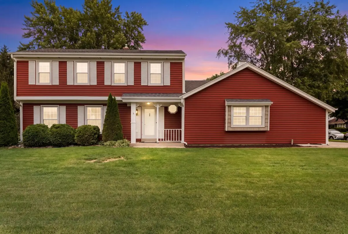 4590 S Regal DRIVE, New Berlin, WI 53151 - #1