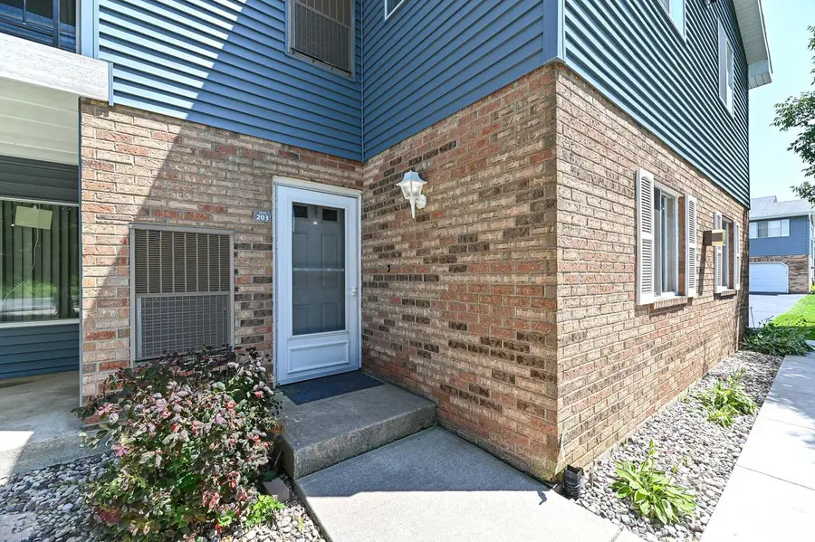 1243 N Sunnyslope DRIVE #203, Mount Pleasant, WI 53406 - #3