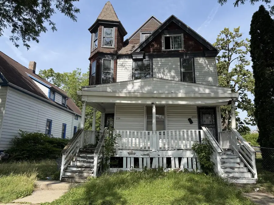 2727 N 24th PLACE, Milwaukee, WI 53206 - #2