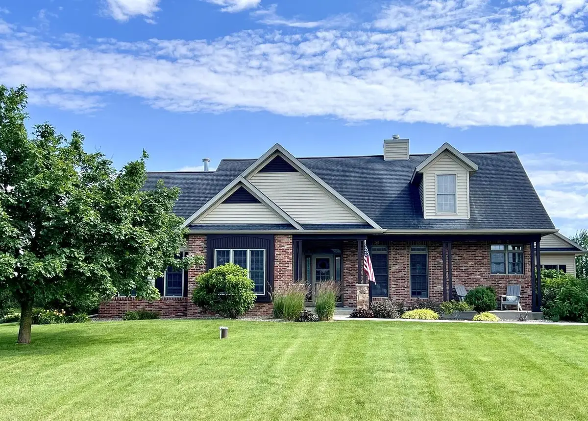 4730 N Catawba DRIVE, Milton, WI 53563 - #1