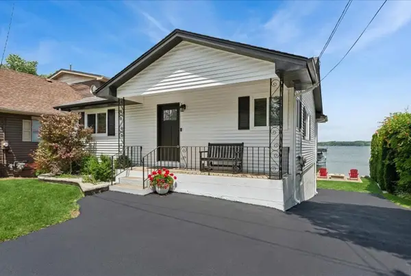 206 S Cogswell DRIVE, Silver Lake, WI 53170