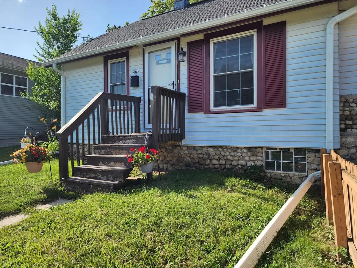 2112 Norton AVENUE, Waukesha, WI 53188 - #1