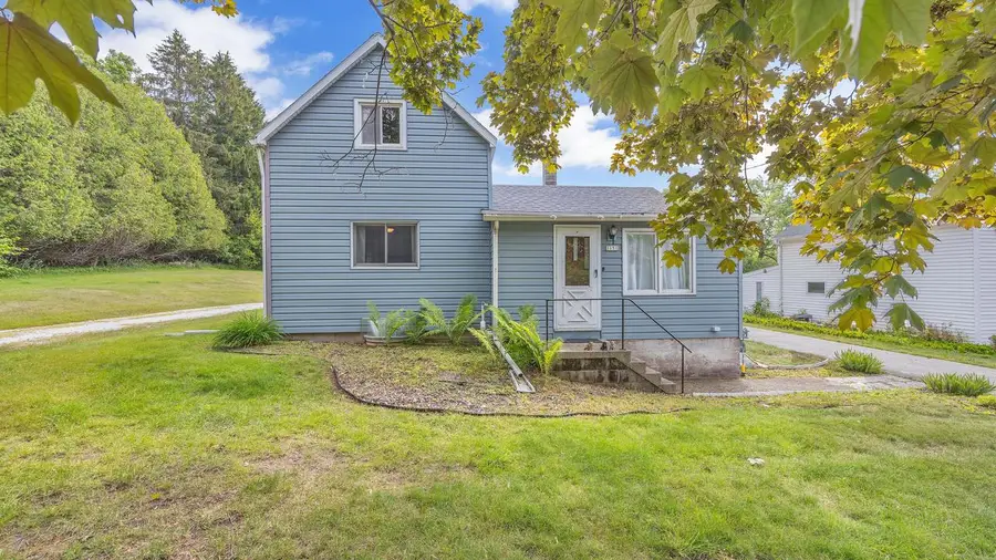 1151 Franklin DRIVE, Cleveland, WI 53015 - #2