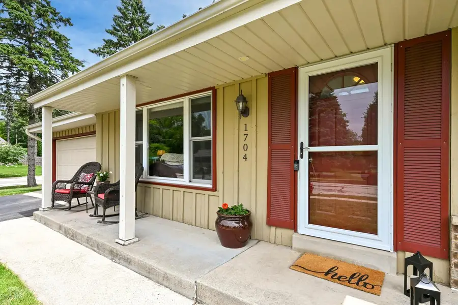 1704 16th AVENUE, Grafton, WI 53024 - #2