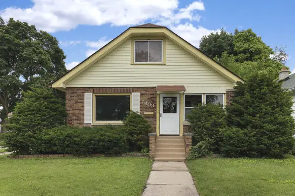 7403 34th AVENUE, Kenosha, WI 53142