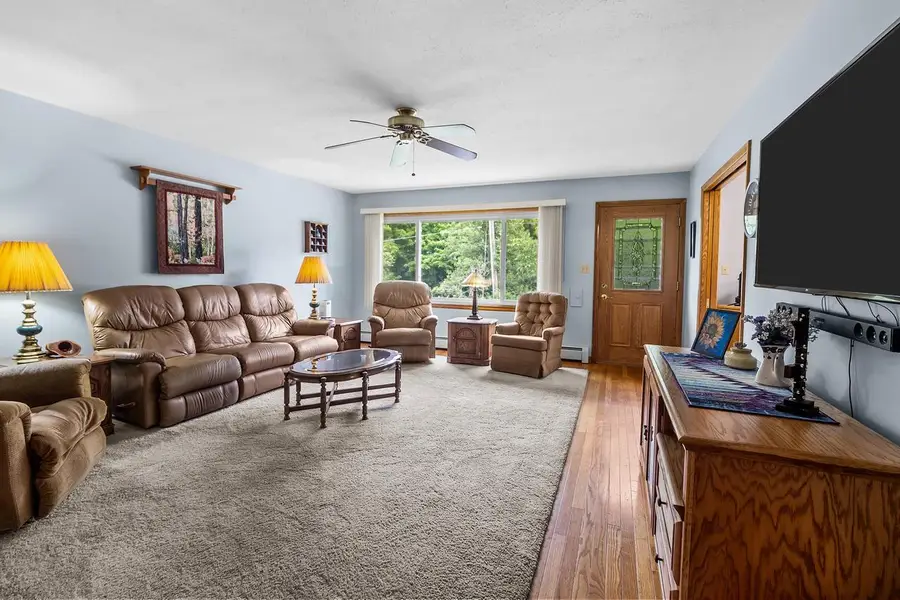 68 Oakwood STREET, Williams Bay, WI 53191 - #3