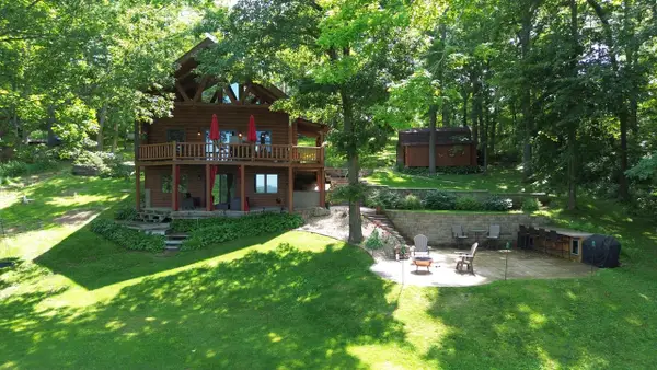 20643 Deer Island View ROAD, Eastman, WI 54626