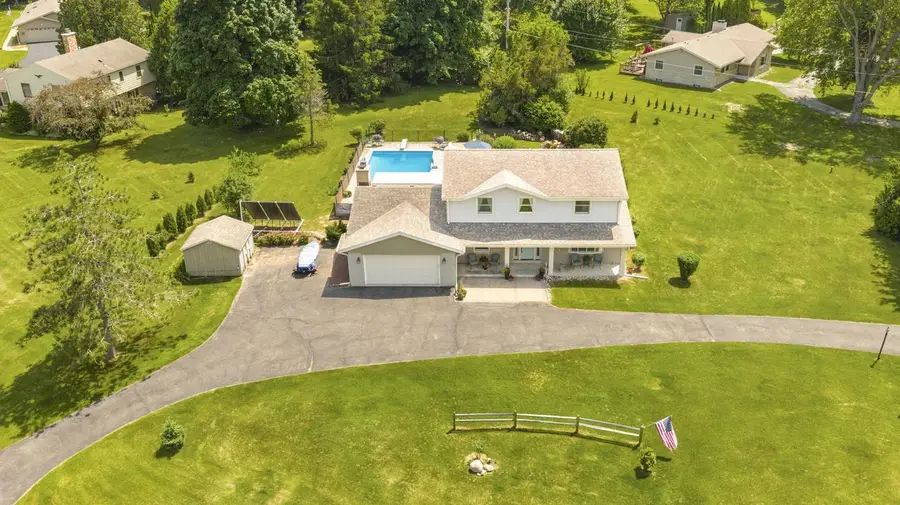 S94W23075 Meadow View LANE, Big Bend, WI 53103 - #2