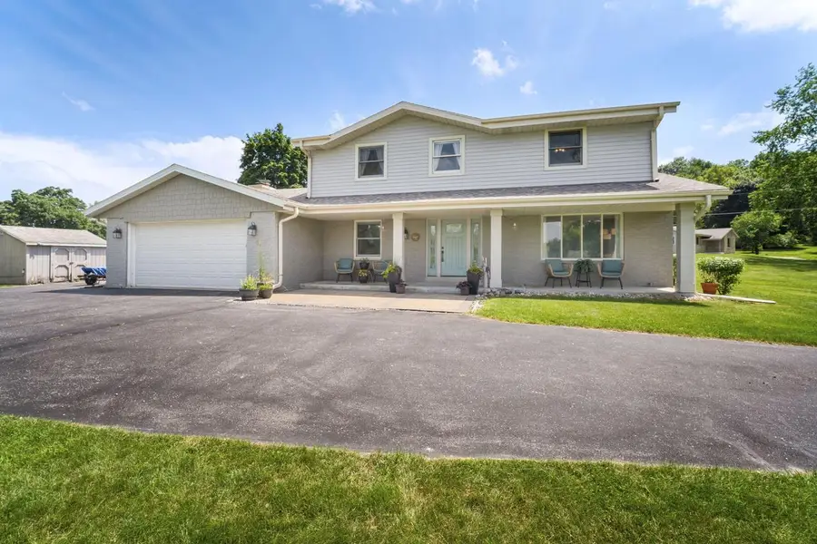S94W23075 Meadow View LANE, Big Bend, WI 53103 - #3