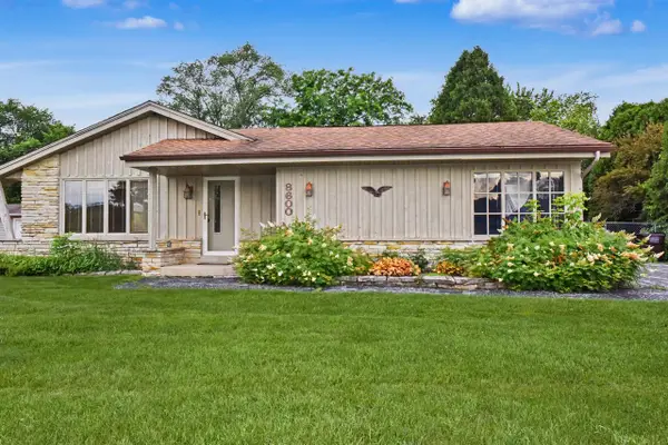 8600 Racine AVENUE, Waterford, WI 53185
