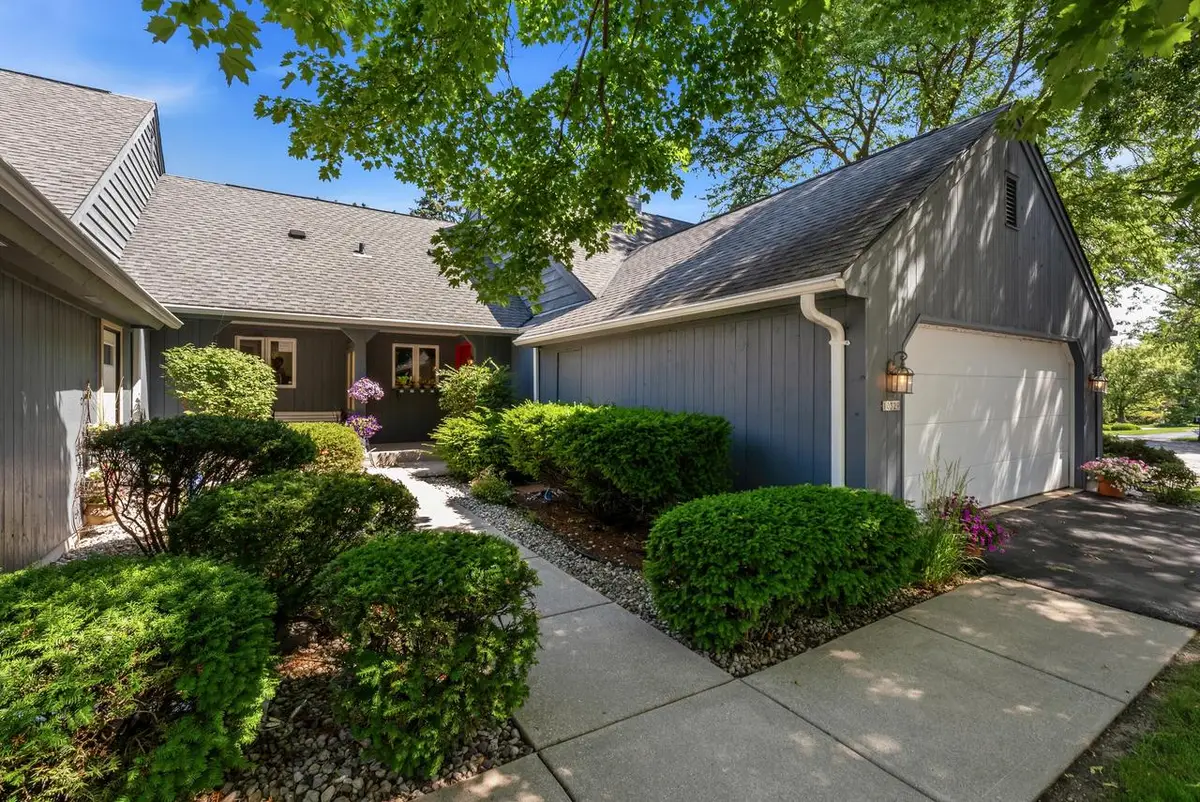 10329 N Savannah COURT, Mequon, WI 53092 - #1