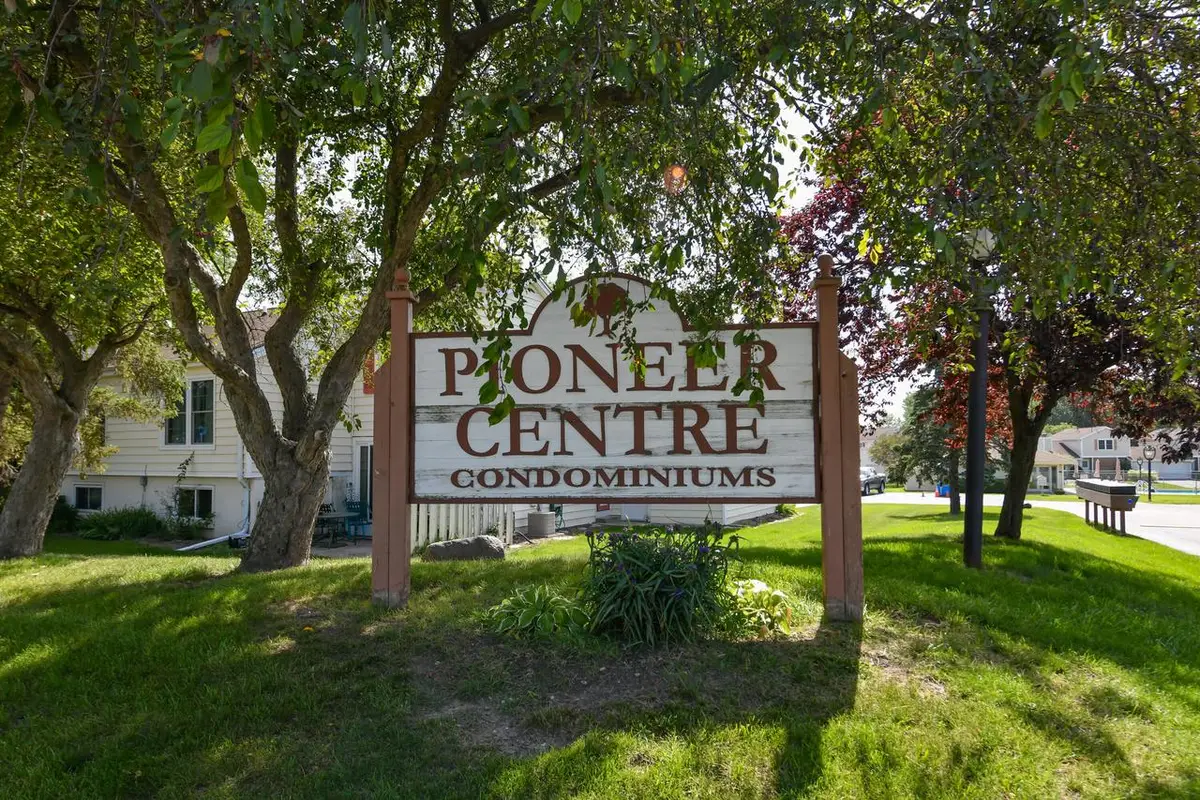 W180S8272 Pioneer DRIVE, Muskego, WI 53150 - #1