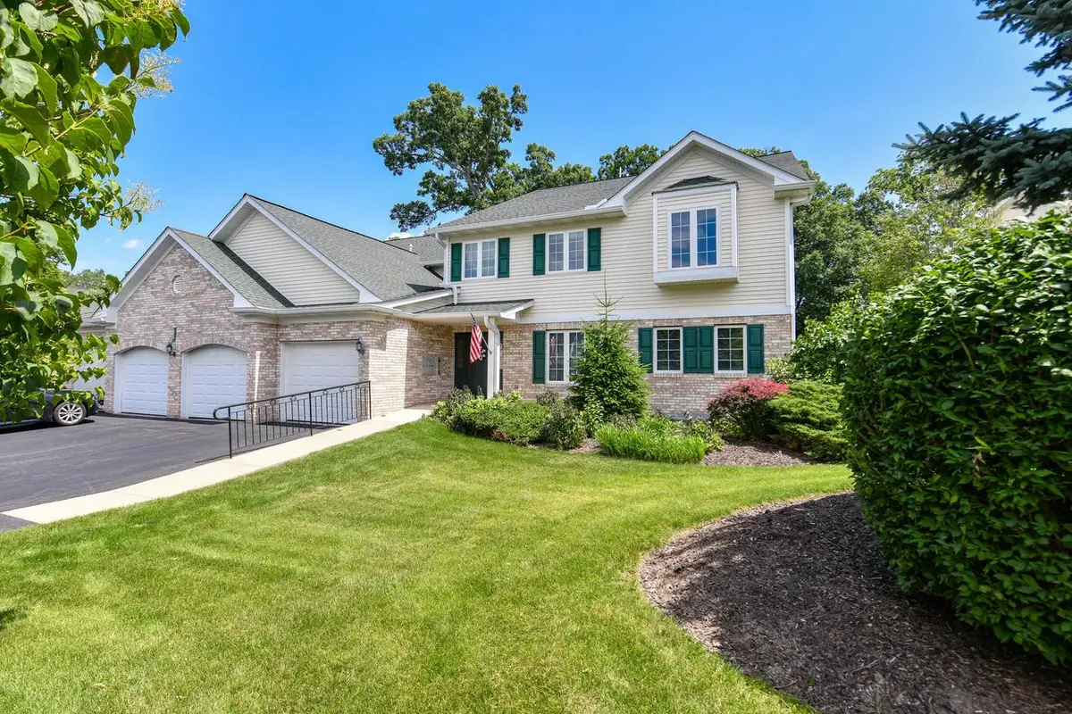 91 Potawatomi ROAD #J-4, Williams Bay, WI 53191 - #1