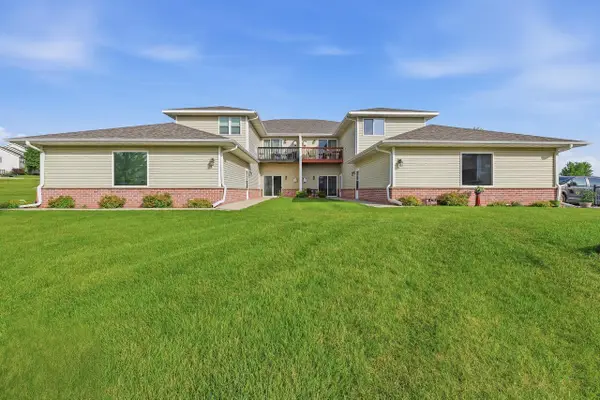 334 Brookside DRIVE #4, Mayville, WI 53050