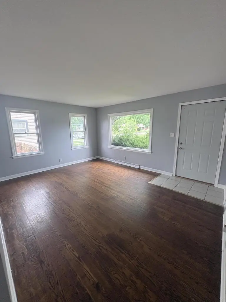 7248 W Potomac AVENUE, Milwaukee, WI 53216 - #3