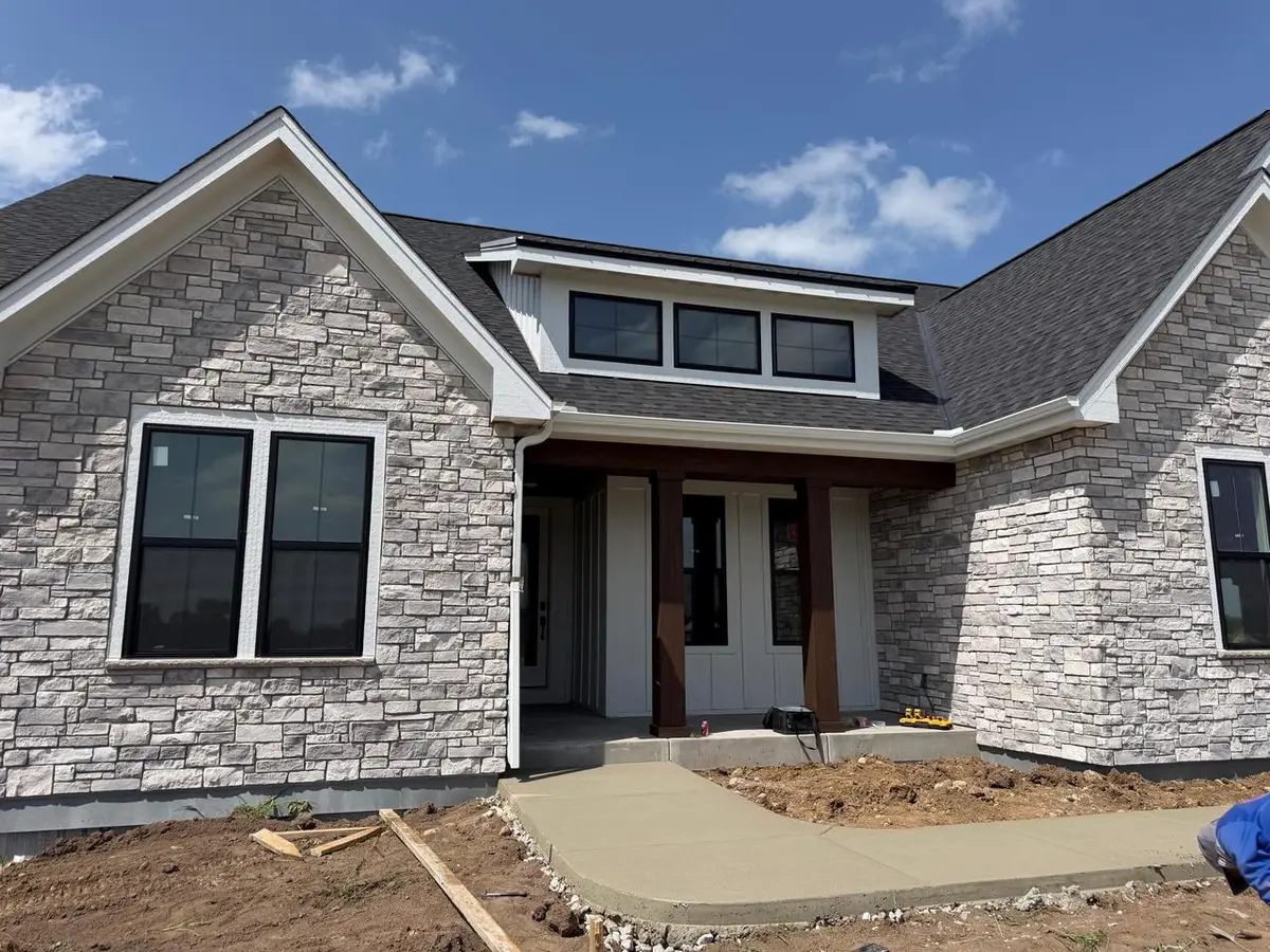 N63W35852 Frederick DRIVE, Oconomowoc, WI 53066 - #1