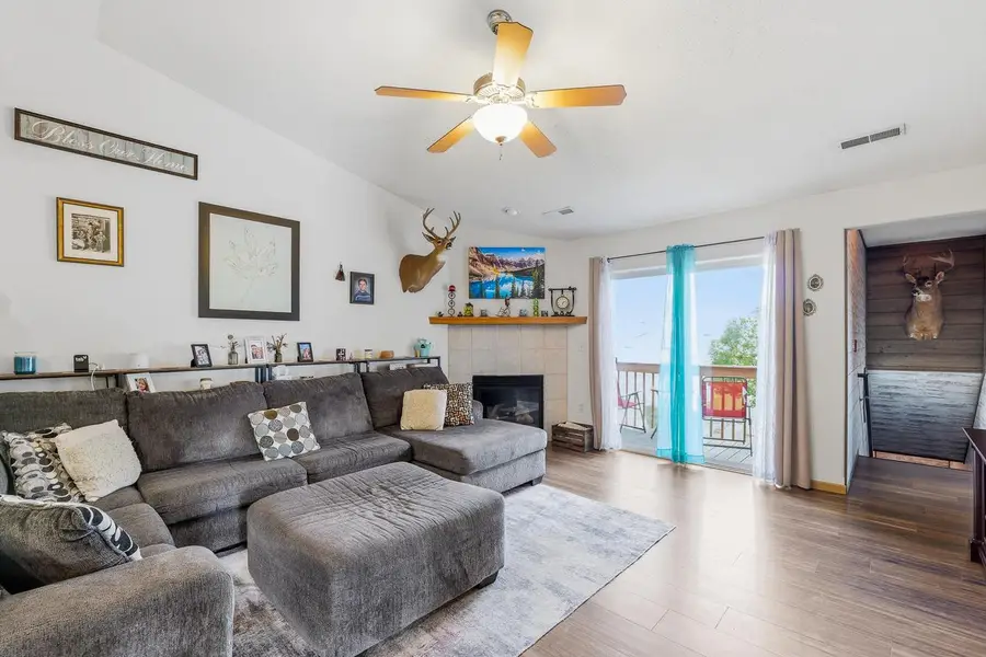 322 Brookside DRIVE #6, Mayville, WI 53050 - #2