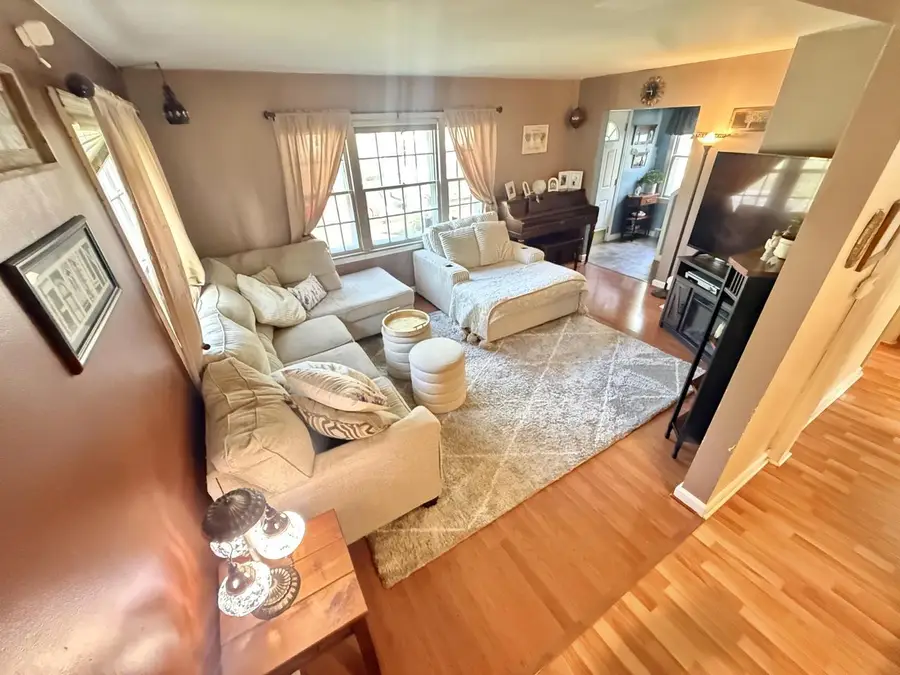 4009 S 5th STREET, Milwaukee, WI 53207 - #3