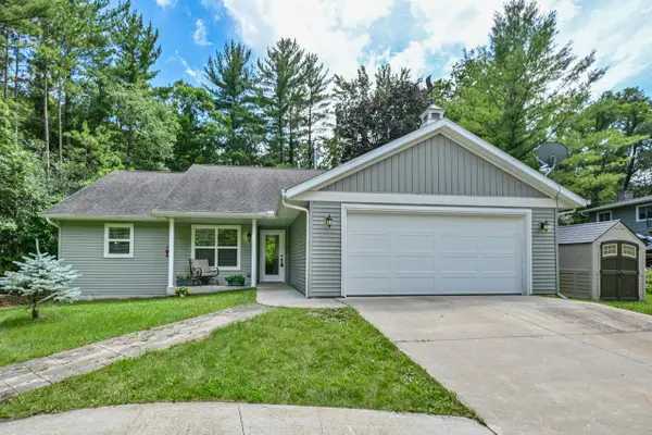 W8131 Bay View DRIVE, Whitewater, WI 53190