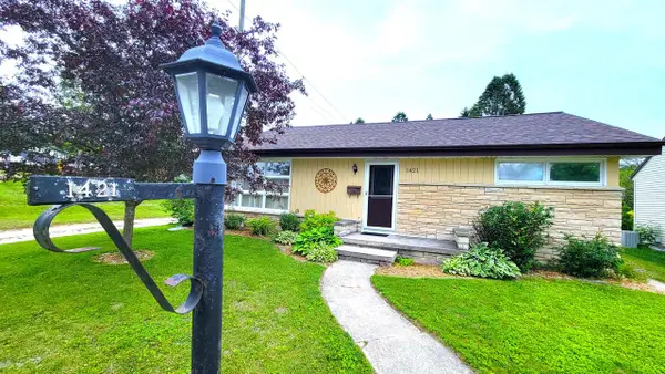 1421 N 5th STREET, Manitowoc, WI 54220