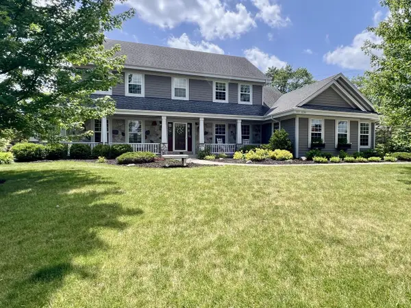 W151N7299 Paseo LANE, Menomonee Falls, WI 53051