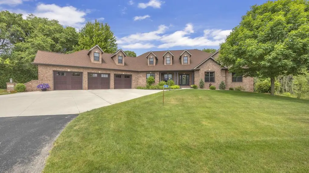 14086 St Andrews DRIVE, Valders, WI 54245 - #1