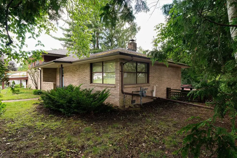 329 S Lincoln AVENUE, Viroqua, WI 54665 - #3
