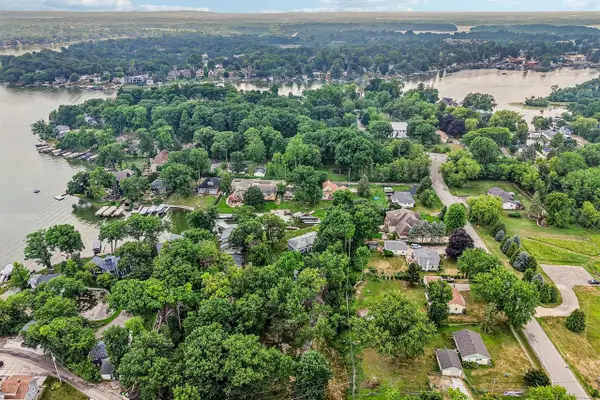 N57W34599 Road G, Oconomowoc, WI 53066