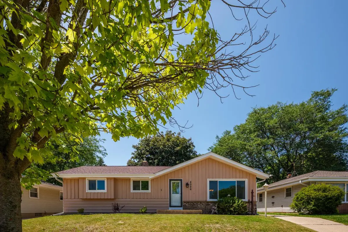 8026 50th AVENUE, Kenosha, WI 53142 - #1