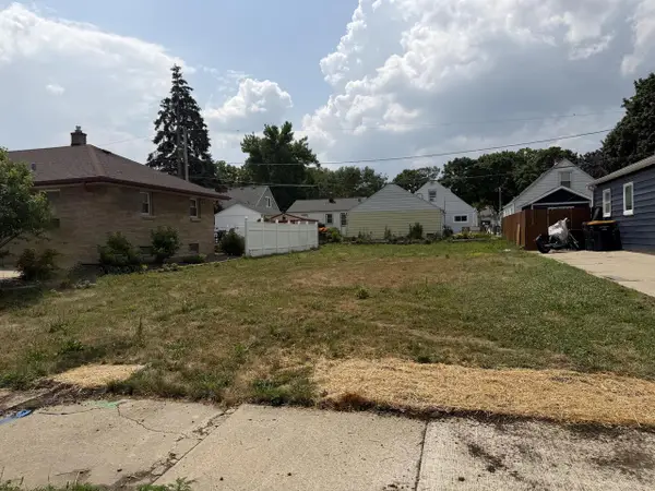 1475 S 94TH STREET, West Allis, WI 53214