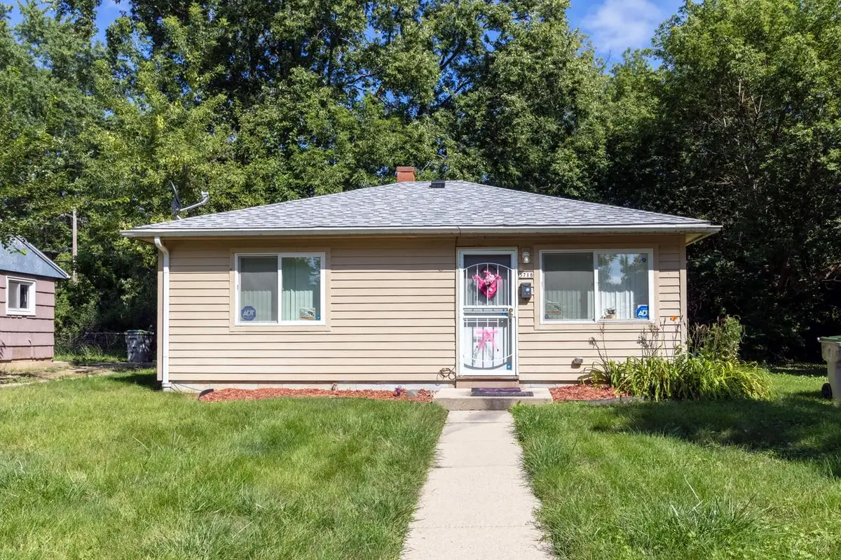 5718 N 62nd STREET, Milwaukee, WI 53218 - #1