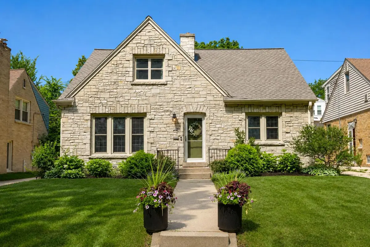 125 N 85th STREET, Wauwatosa, WI 53226 - #1