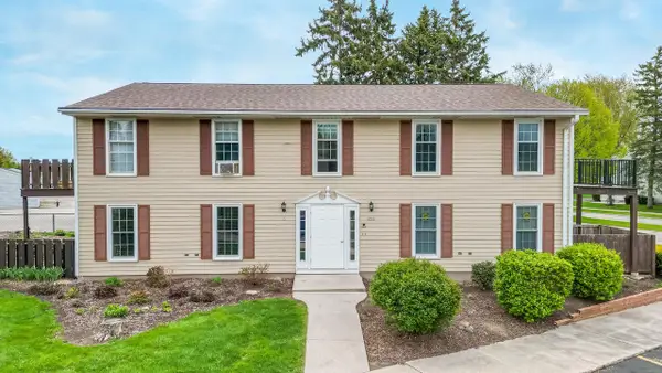 3933 Country PLACE #C, Sheboygan, WI 53081