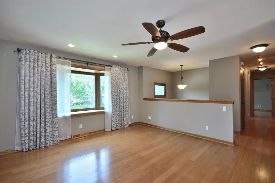 2005 Harris-Highland DRIVE, Waukesha, WI 53188 - #3