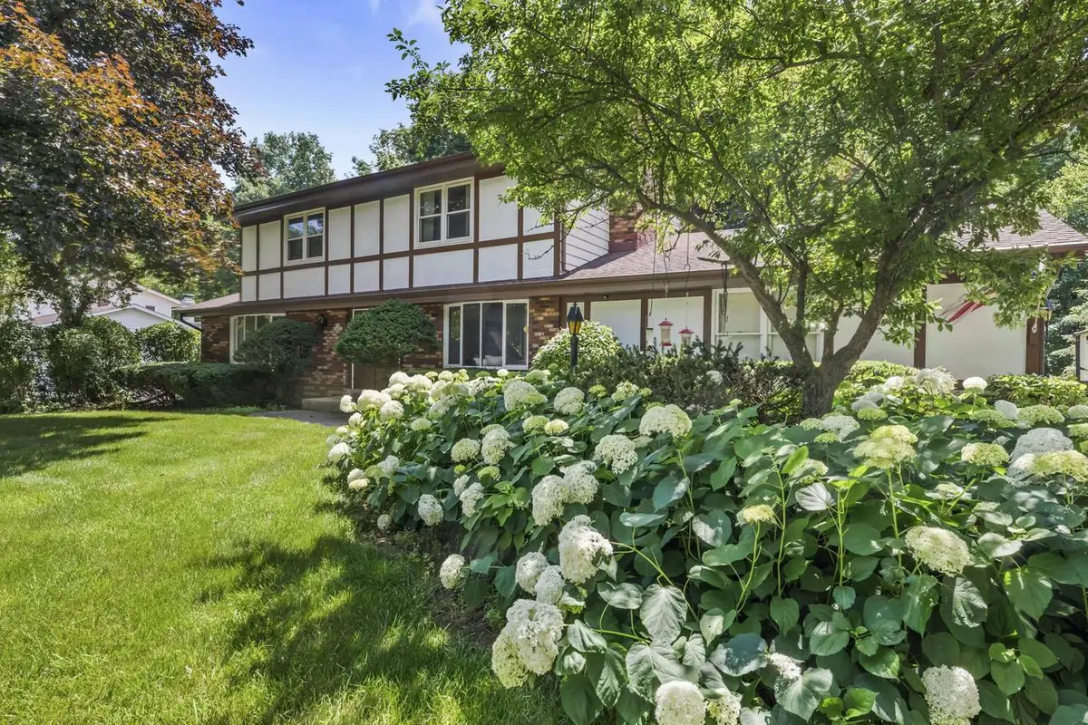 N76W14597 North Point DRIVE, Menomonee Falls, WI 53051 - #1
