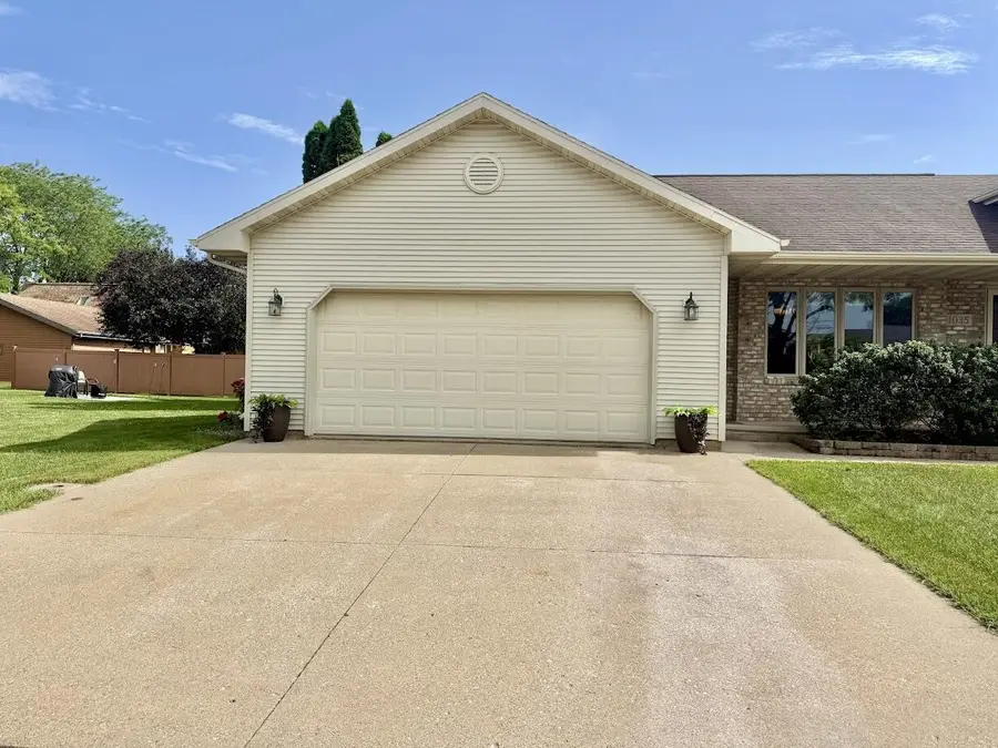 1035 Laager LANE, Oshkosh, WI 54902 - #3