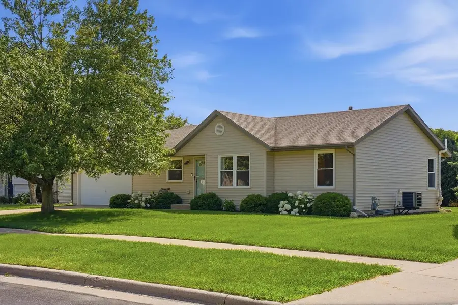 420 Wagner DRIVE, Clinton, WI 53525 - #2