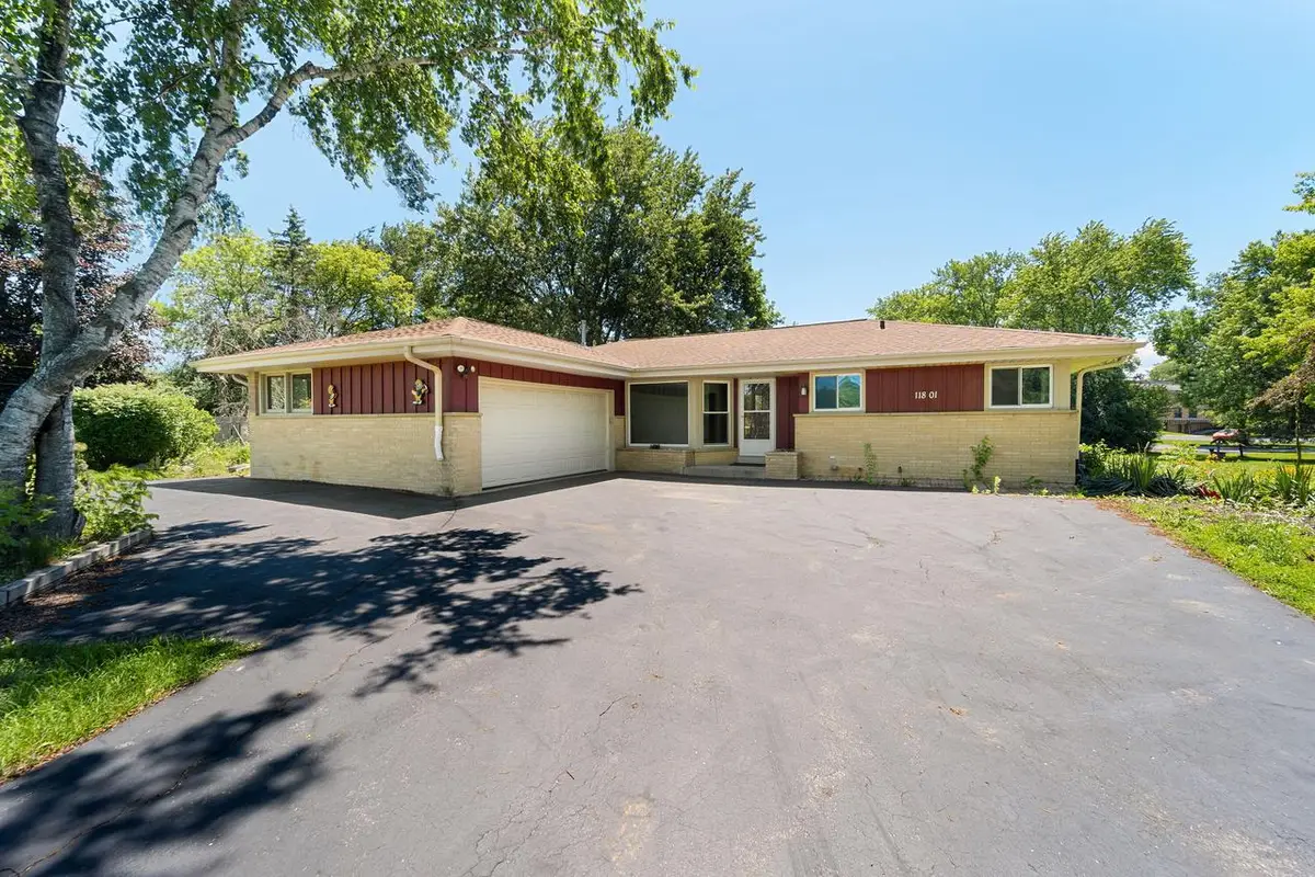 11801 W Appleton AVENUE, Milwaukee, WI 53224 - #1