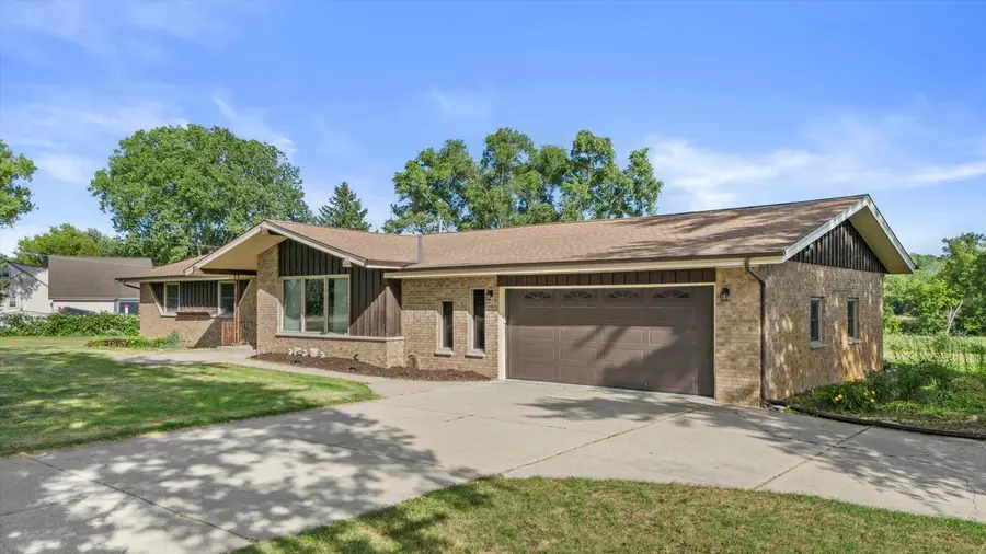 S93W22525 Henneberry AVENUE, Big Bend, WI 53103 - #3
