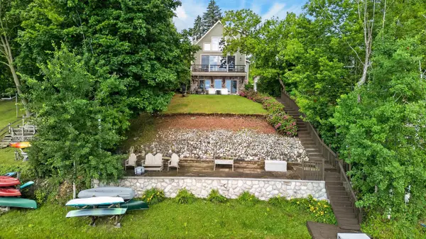 N7415 Lake Terrace DRIVE, Plymouth, WI 53073