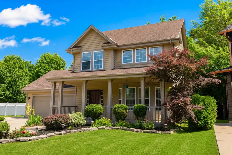 3822 S Centennial CIRCLE, Milwaukee, WI 53221 - #2
