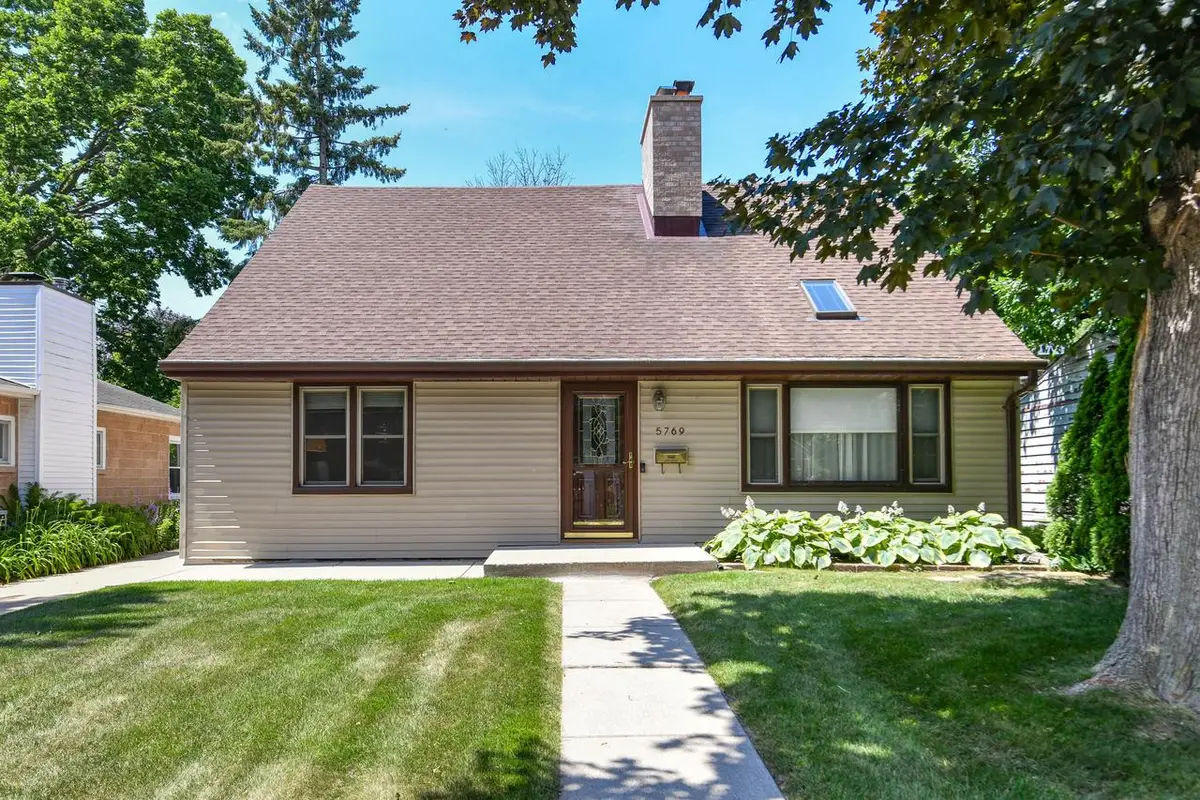 5769 N River Forest DRIVE, Glendale, WI 53209 - #1